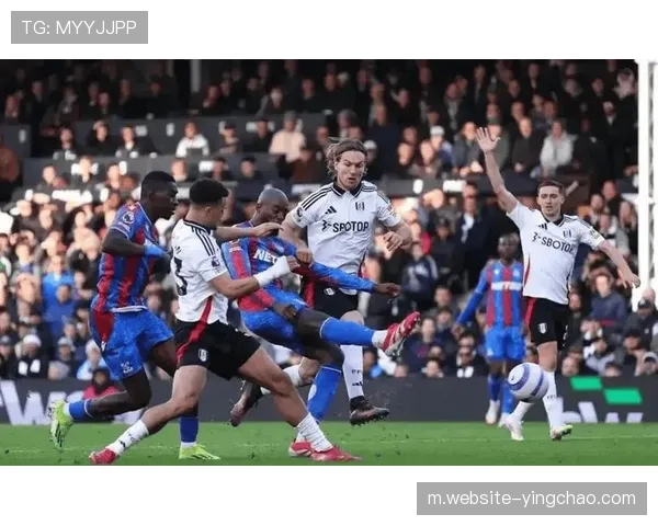 阿斯顿维拉迎战切尔西 波切蒂诺中场调度取胜